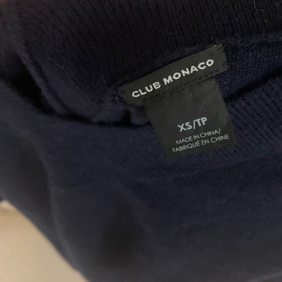 BEAUTIFUL WARM RELAXED FIT CLUB MONACO SWEATER - Picture 2 of 8